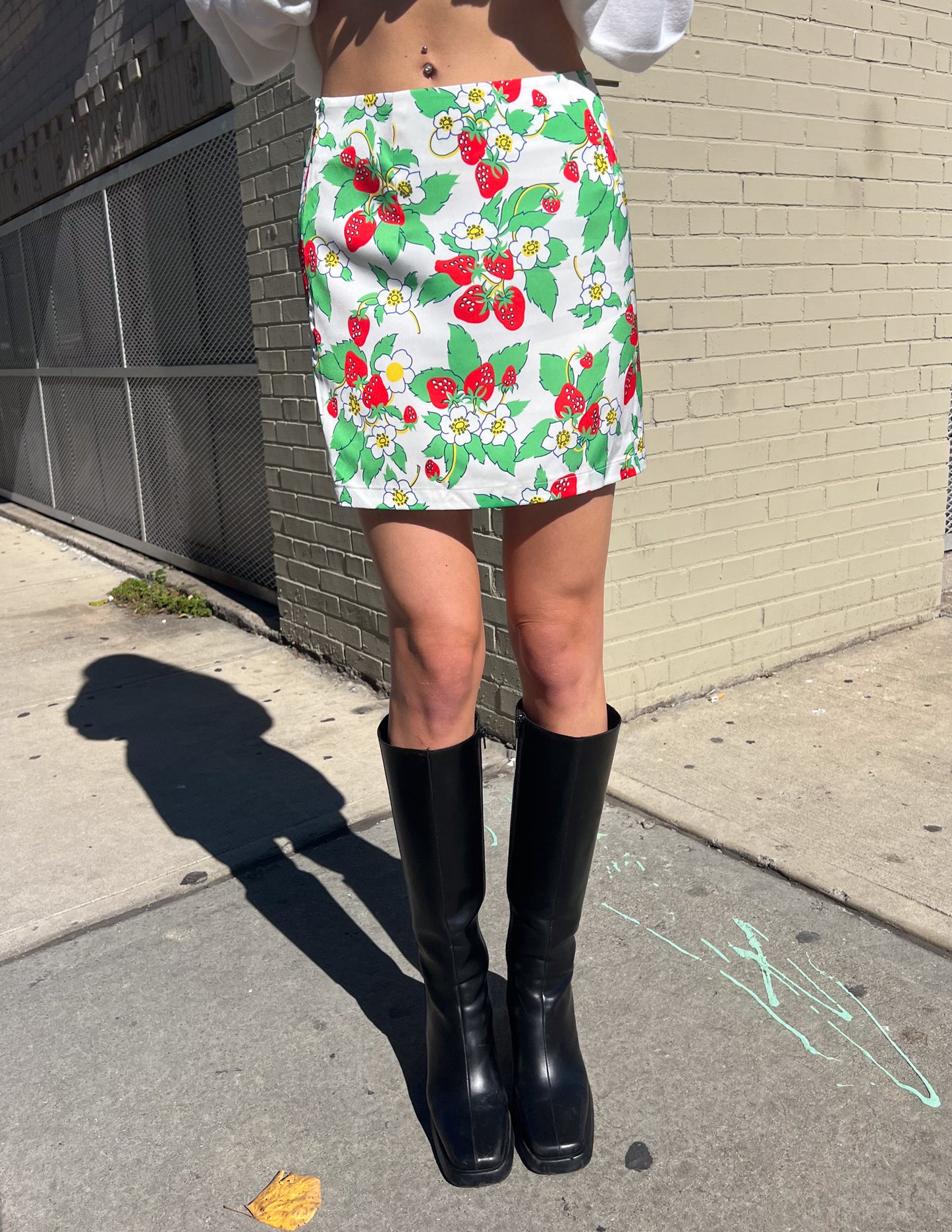 Funny Pretty Nice Original Sample Strawberry Print Skirt