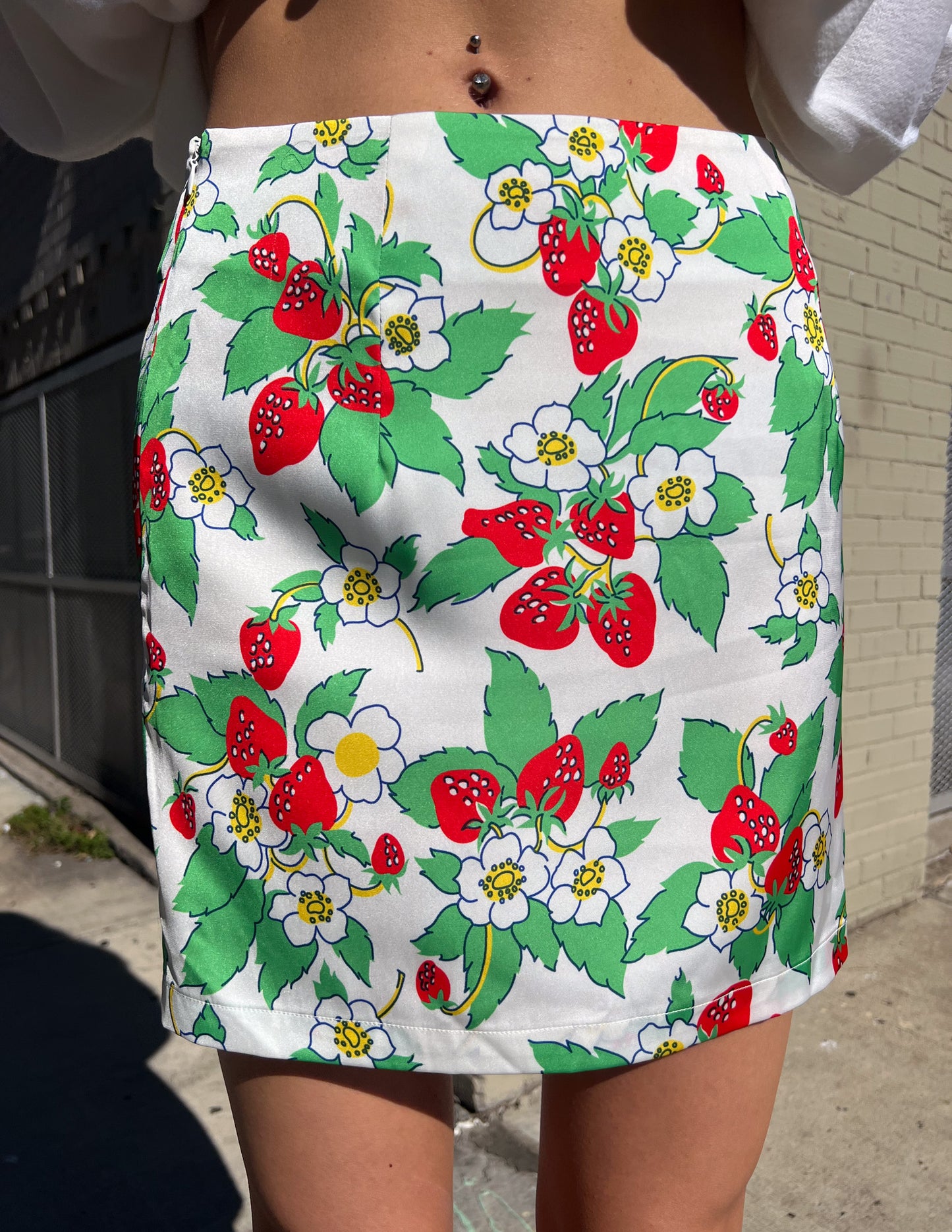 Funny Pretty Nice Original Sample Strawberry Print Skirt