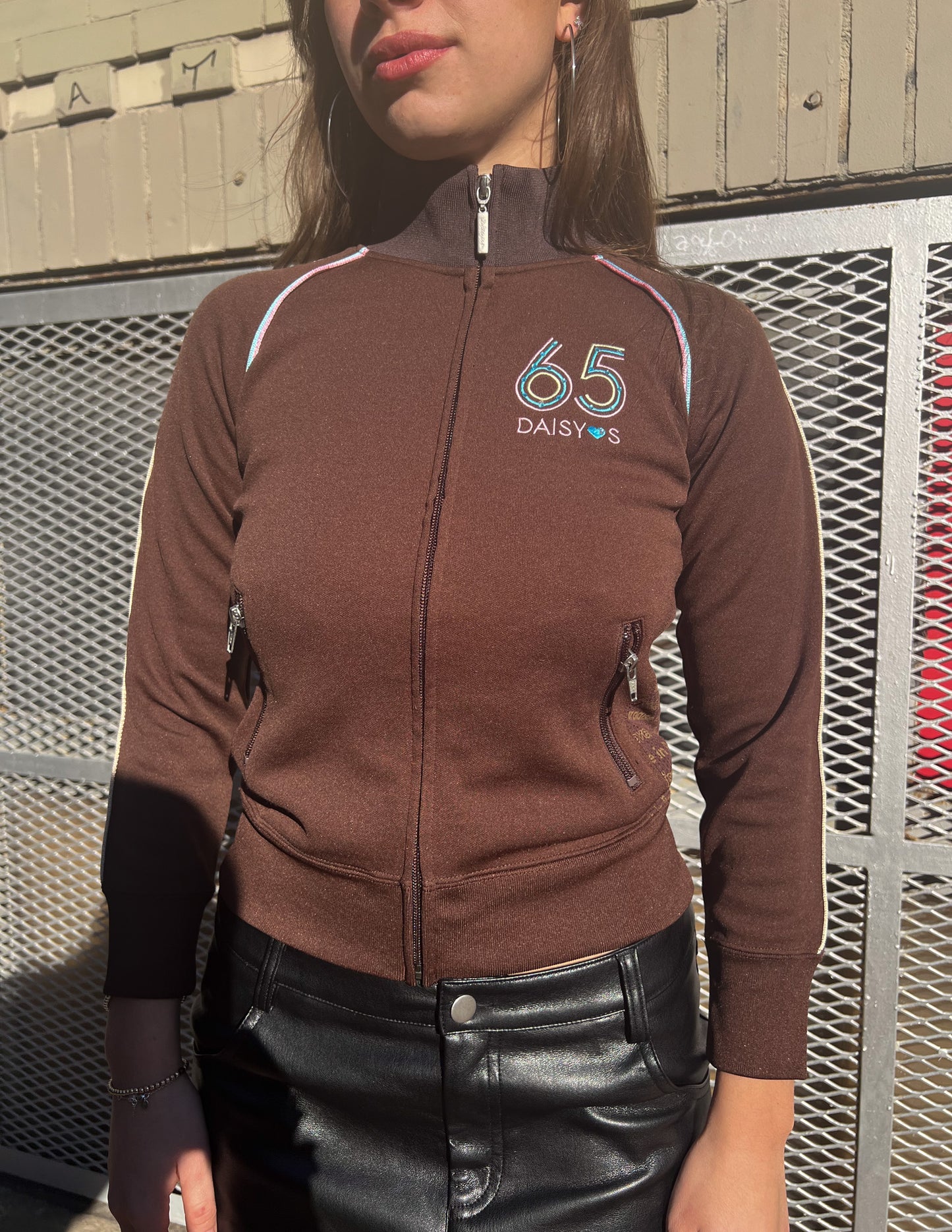 Daisy Lovers Chocolate Brown Zip Up