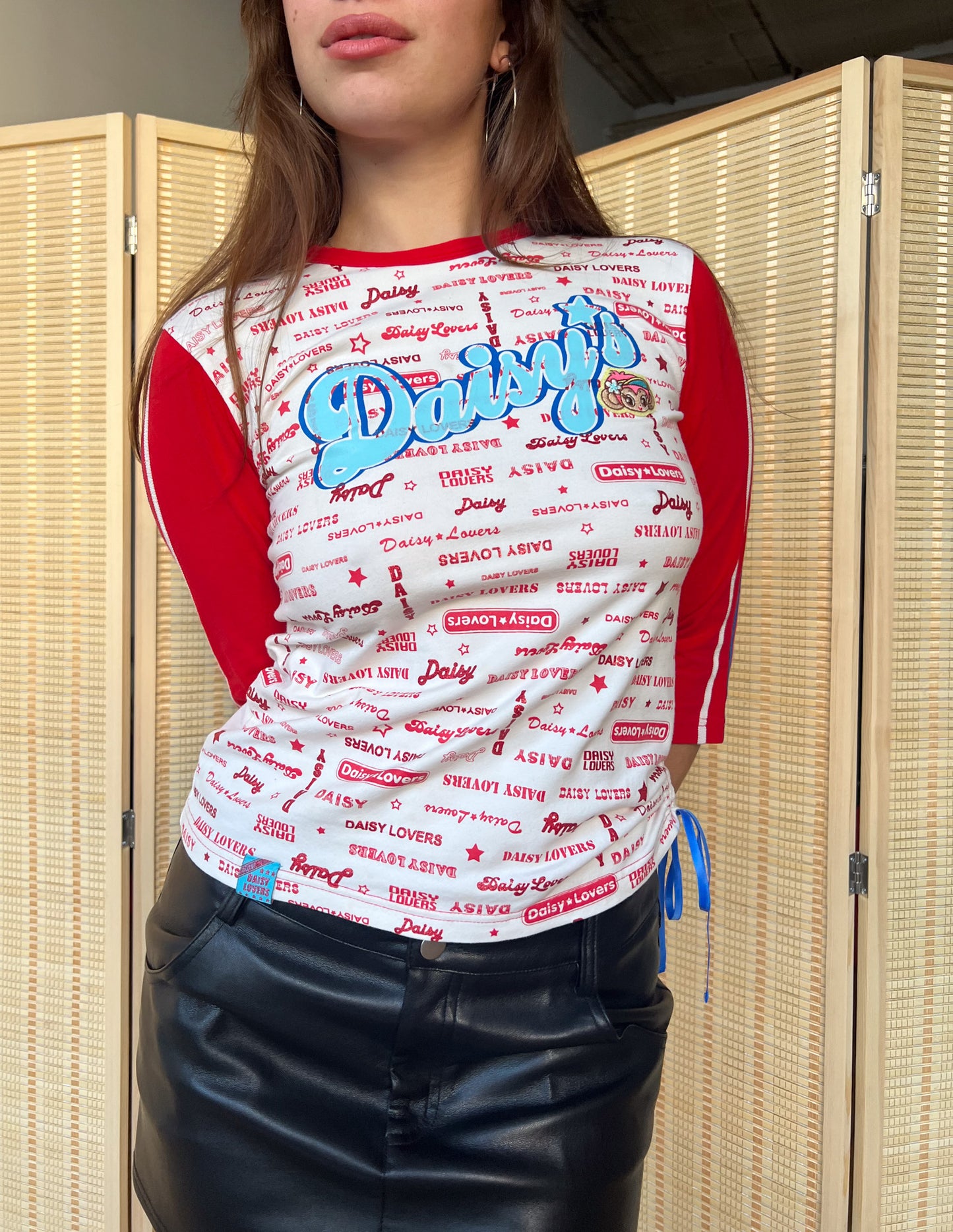 Daisy Lovers Red & White Baseball Long Sleeve Tee