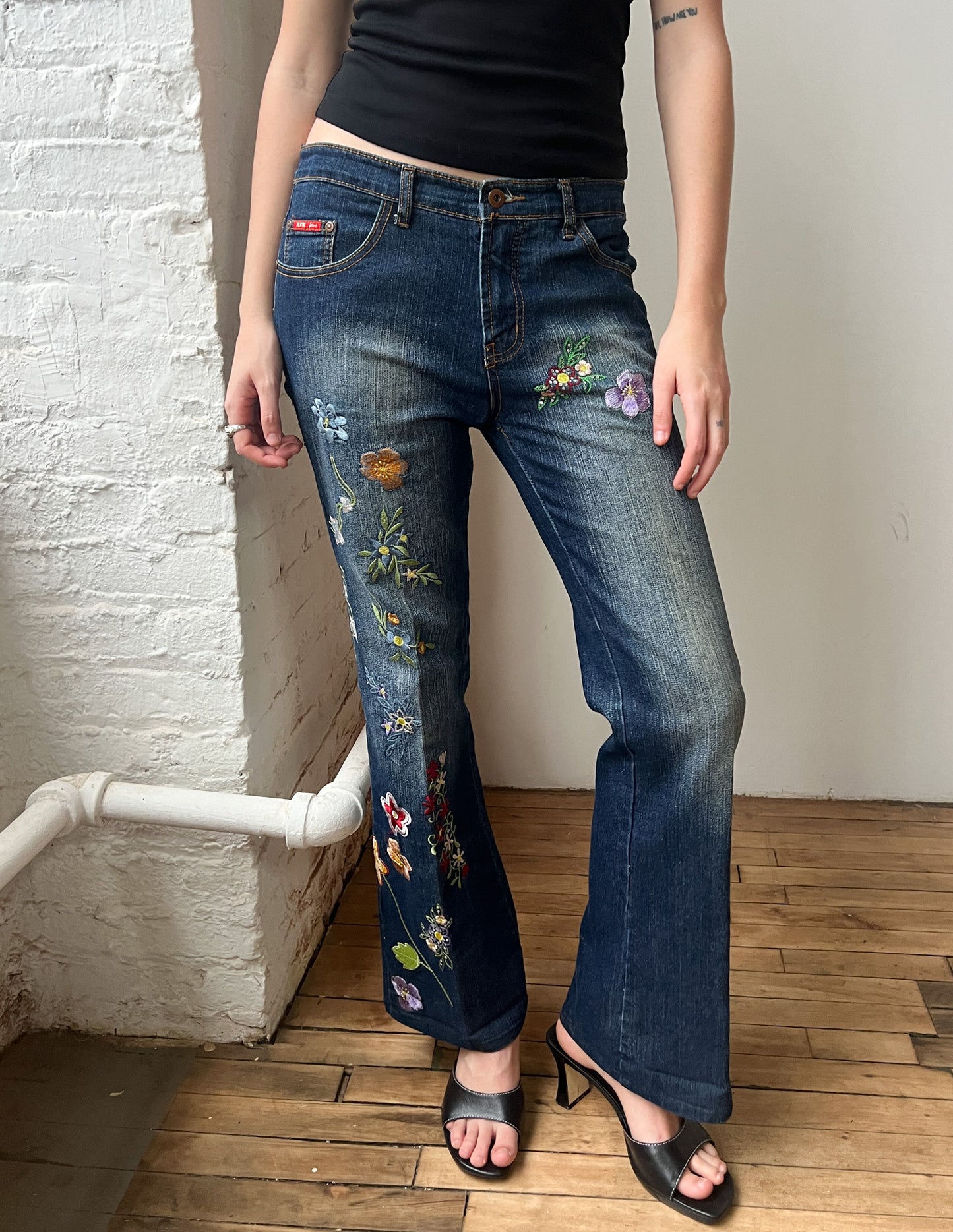 Y2K Floral Embroidered Jeans