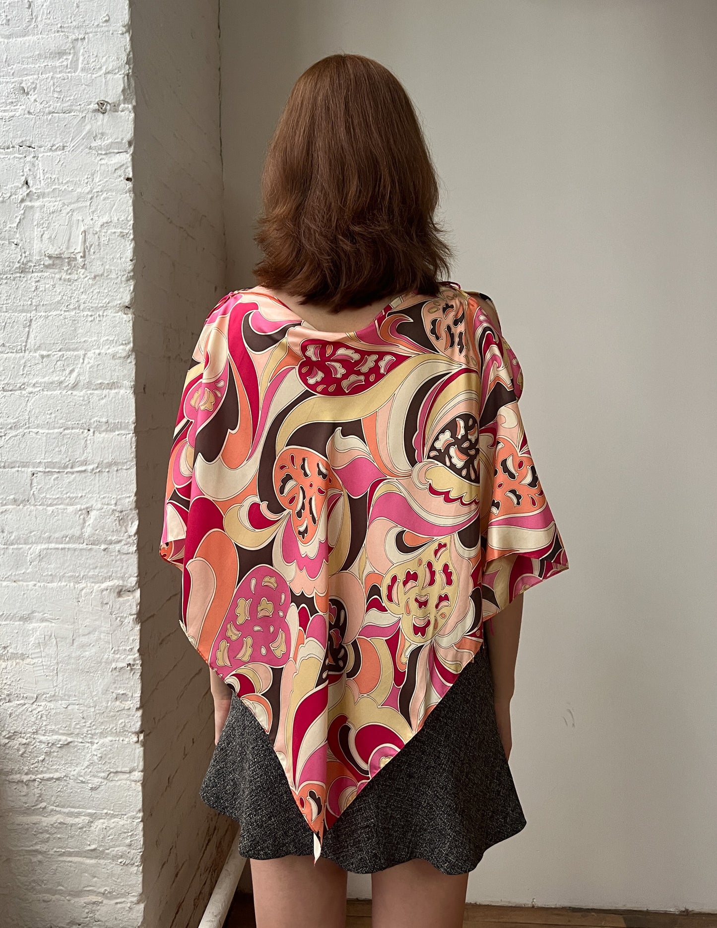Vtg Paisley 100% Silk Poncho