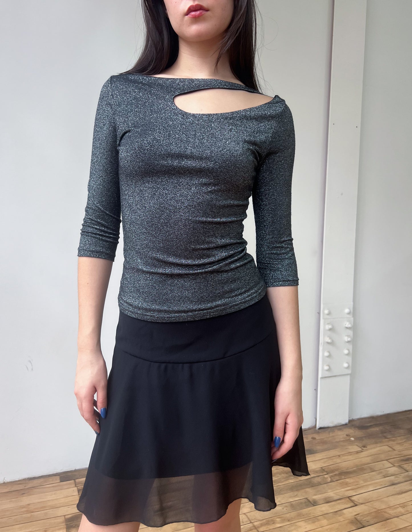 Caché Metallic Cut Out Top