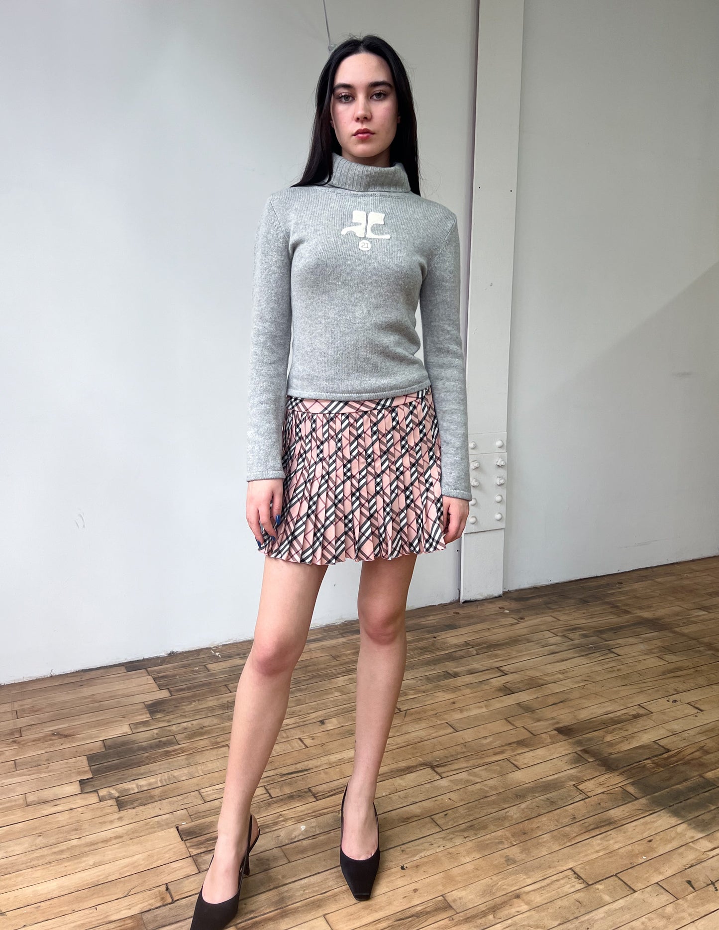 Courrèges Vintage Grey Wool Turtleneck Sweater