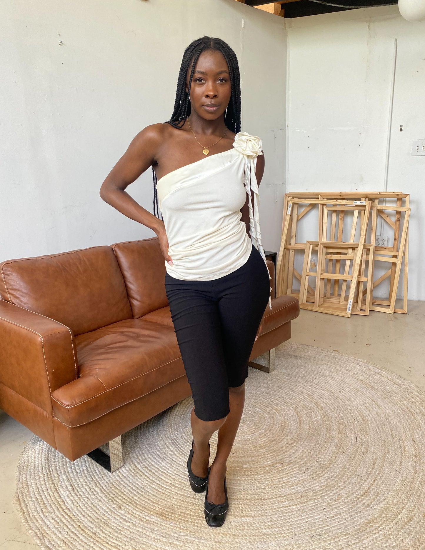 Vtg Y2K Arden B Rosette One Shoulder Top