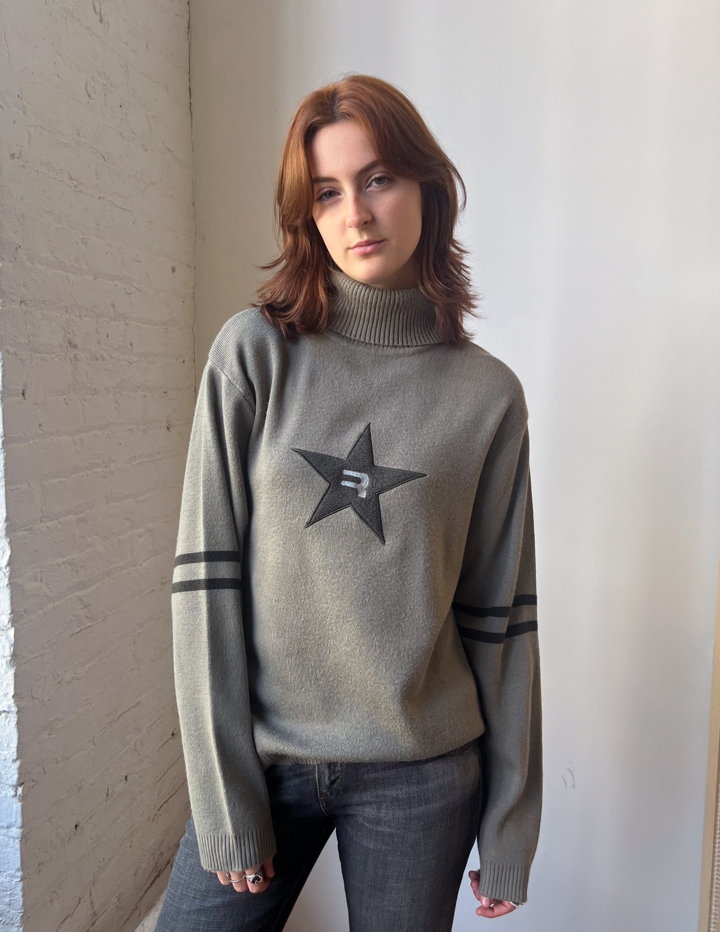 Vtg Olive Green Star Patch Turtleneck