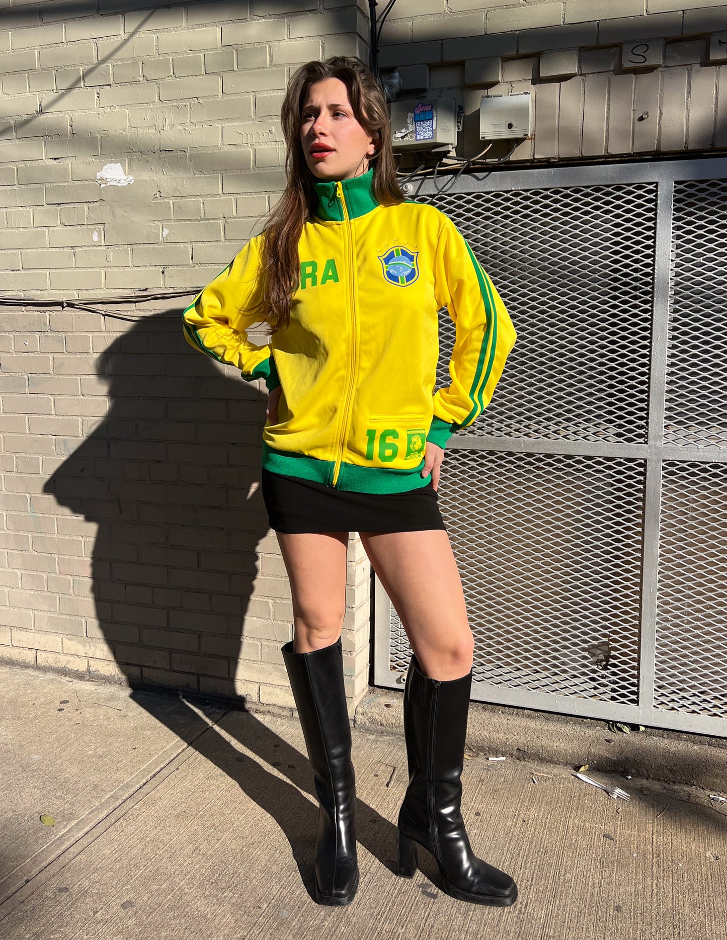 Vtg Contrast Brazil Zip Up