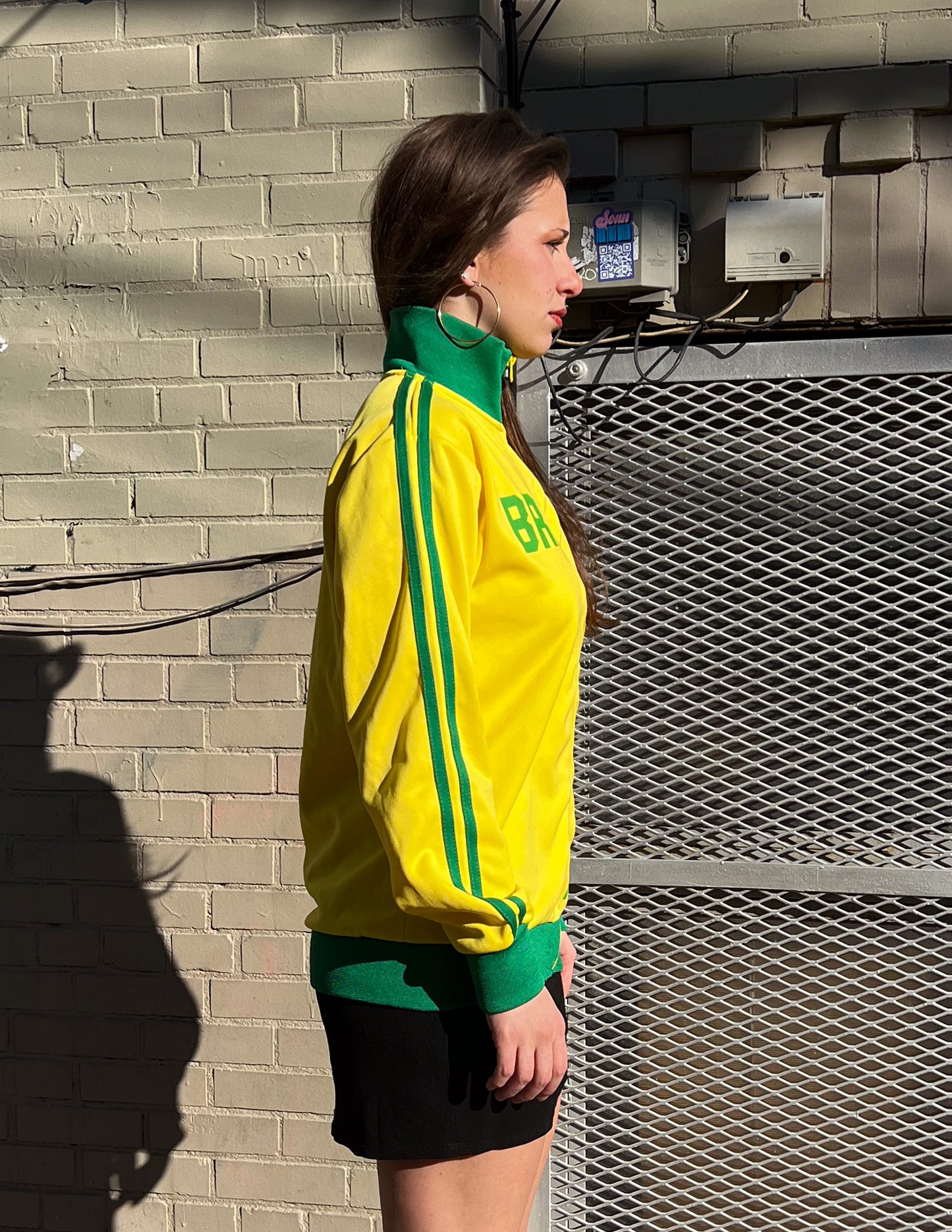 Vtg Contrast Brazil Zip Up