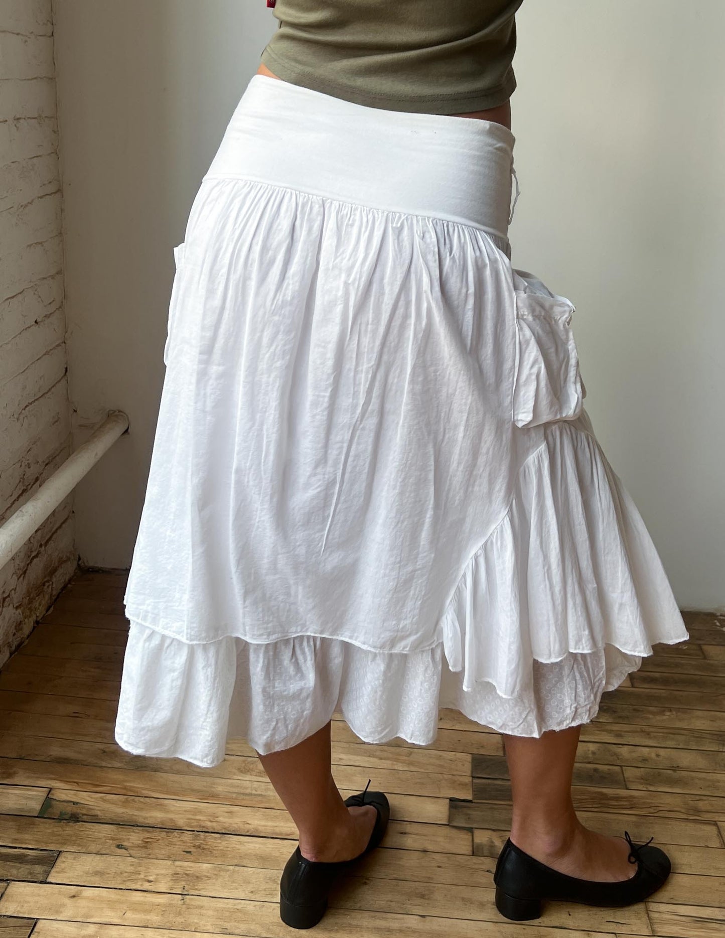 Vintage White Cotton Flouncy Skirt