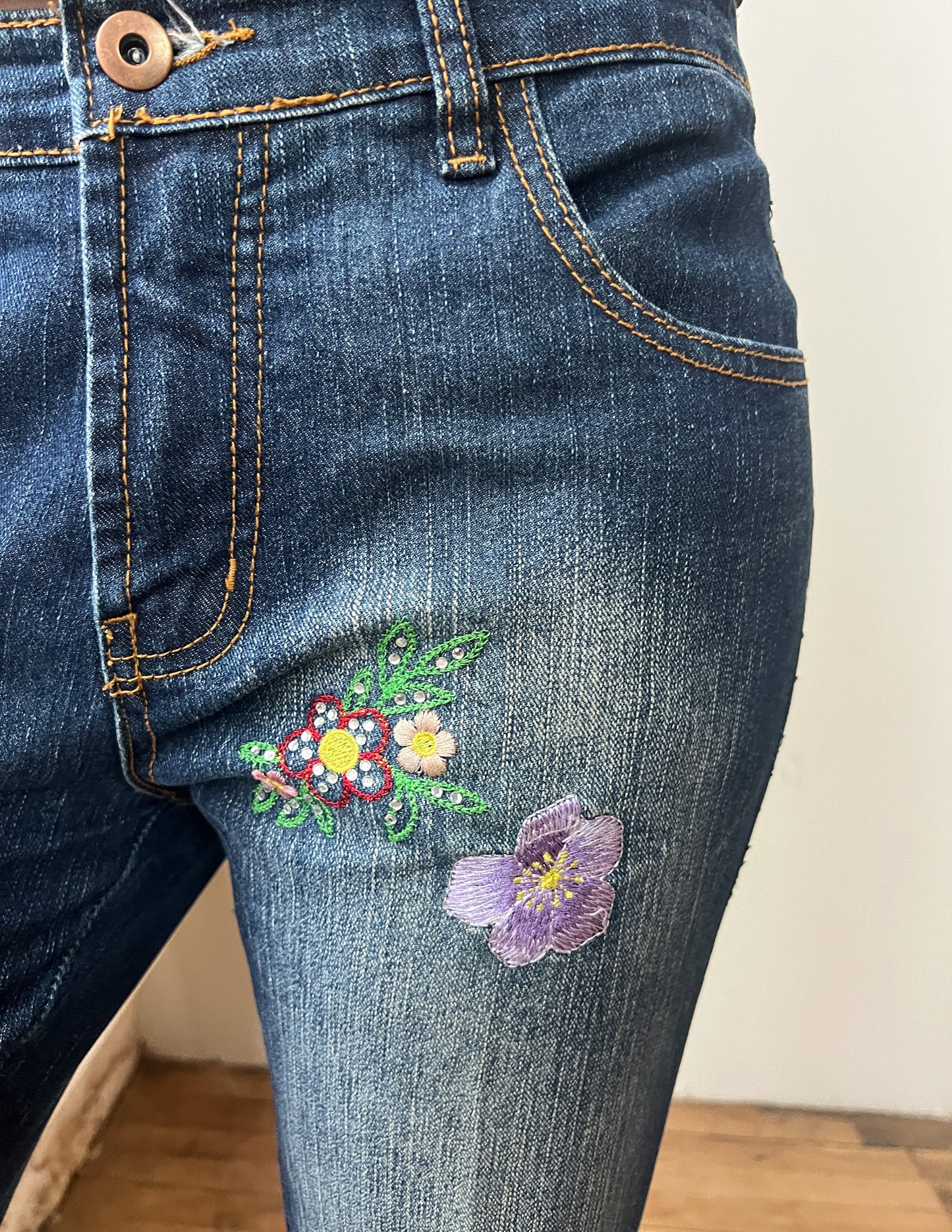 Y2K Floral Embroidered Jeans