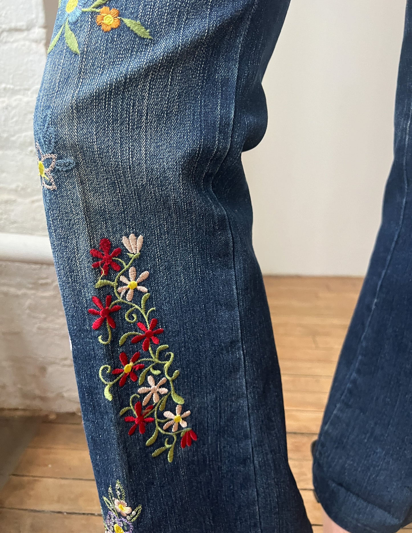 Y2K Floral Embroidered Jeans